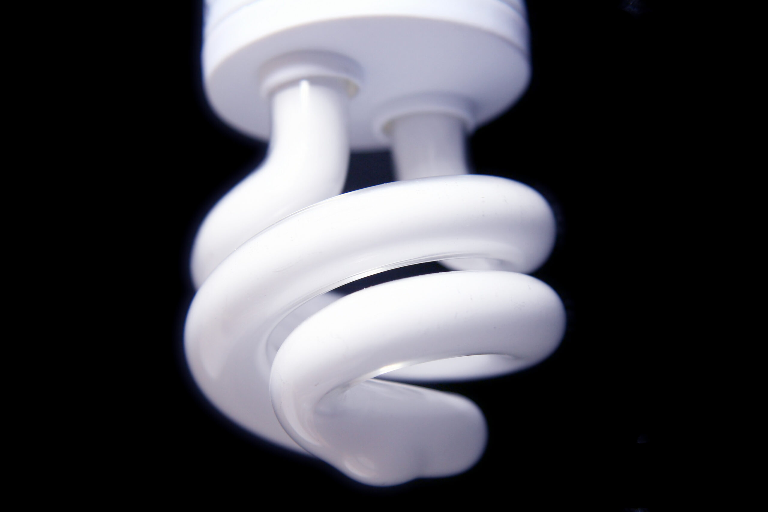 Controlar la iluminación en casa es cosa de niños