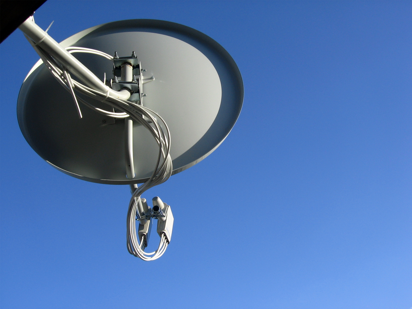 Incluye en tu pack de servicios la televisión digital