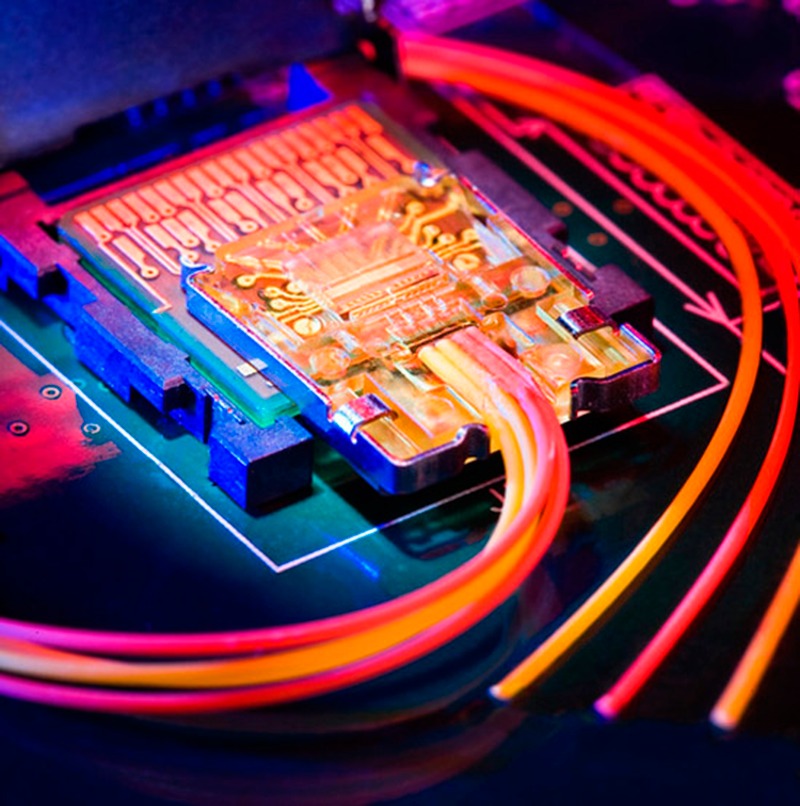 5 razones por las que debes cambiarte a fibra óptica, ¿a qué esperas?