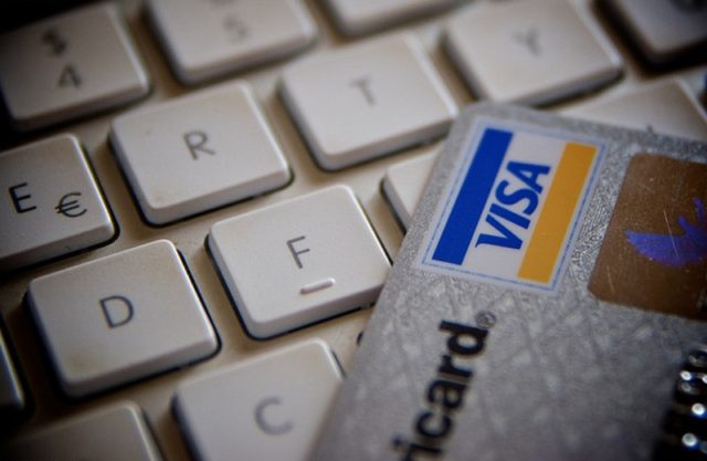 Cuáles son tus derechos al comprar por Internet: ¡que nadie te tome por tonto!