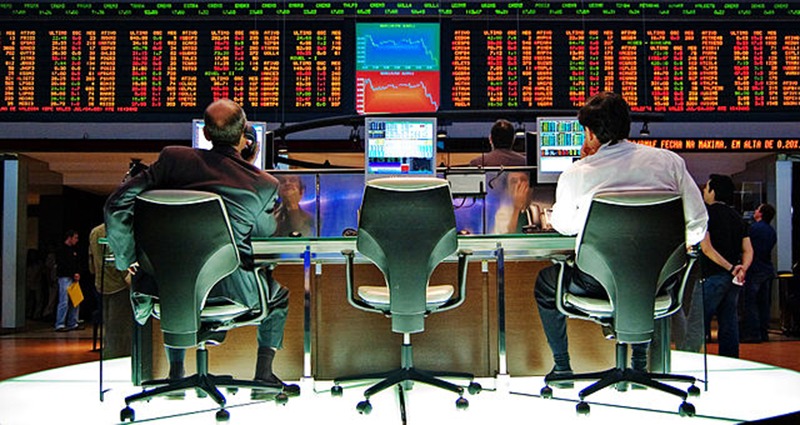Apps para invertir en bolsa: ¡conviértete en un lobo de Wall Street!