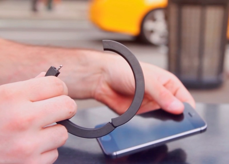 Qbracelet, la pulsera para cargar móviles e ir a la moda