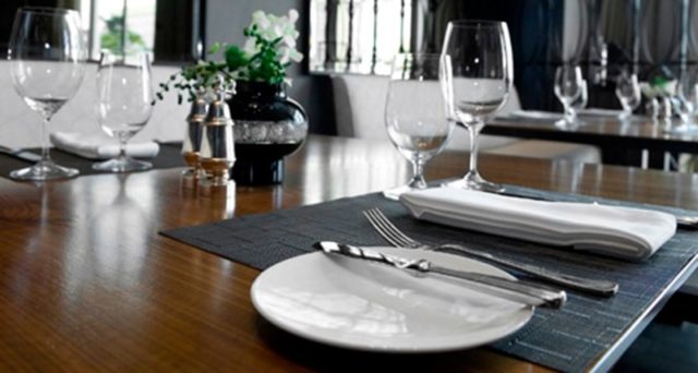 Las mejores páginas para reservar tu cena: ¡sal a cenar fuera!