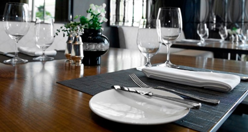 Las mejores páginas para reservar tu cena: ¡sal a cenar fuera!