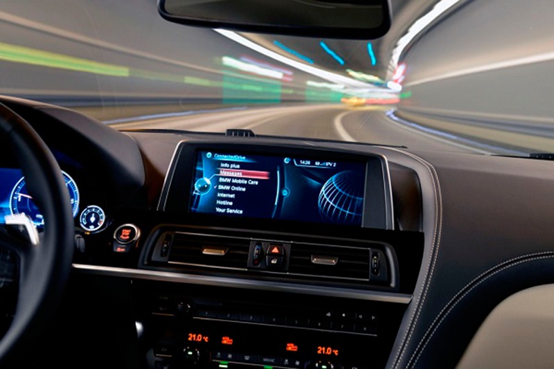 Los coches conectados podrían congestionar las redes móviles