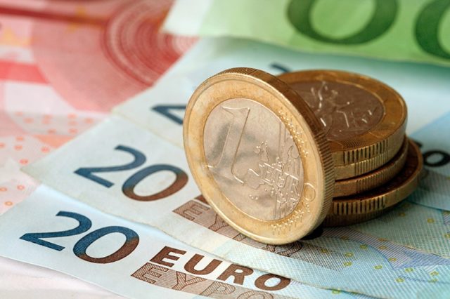 Qué es y cómo usar una póliza de crédito