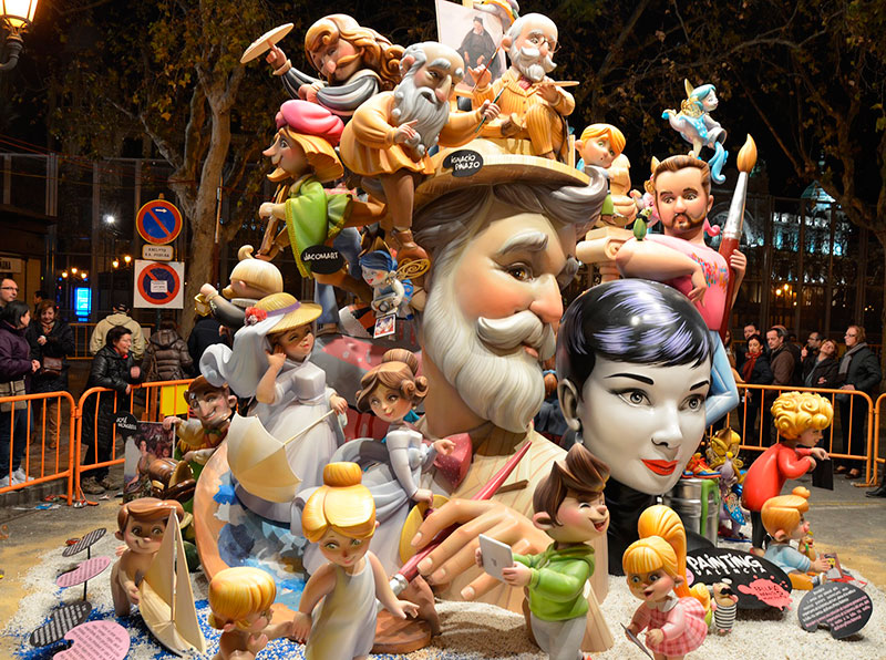 Vivir Valencia: ¡fallas y mucho más!