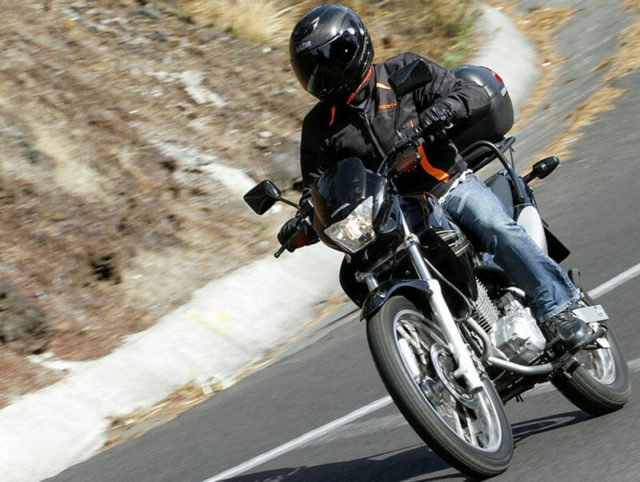 Cómo elegir un buen seguro de moto