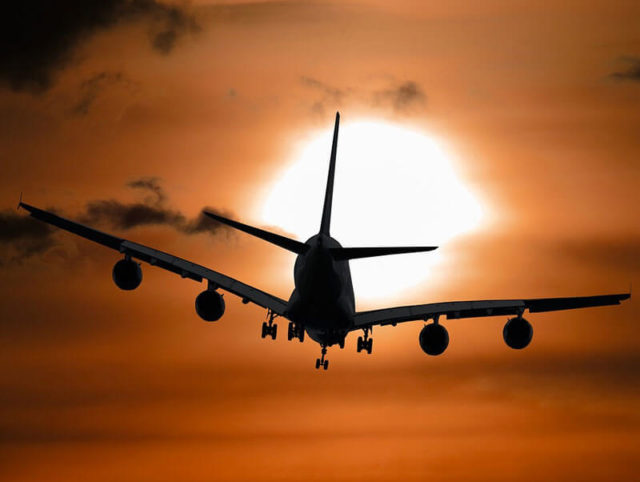 Encuentra vuelos y planes low cost a través de subastas por Internet
