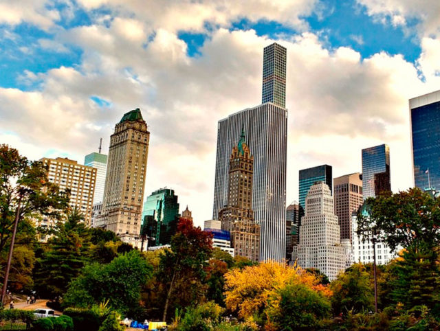 Tres destinos internacionales a los que deberías viajar durante este otoño