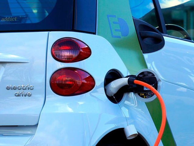 Vehículos eléctricos: ventajas e inconvenientes