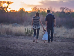 Viajar con bebés: claves para hacer los viajes más llevaderos