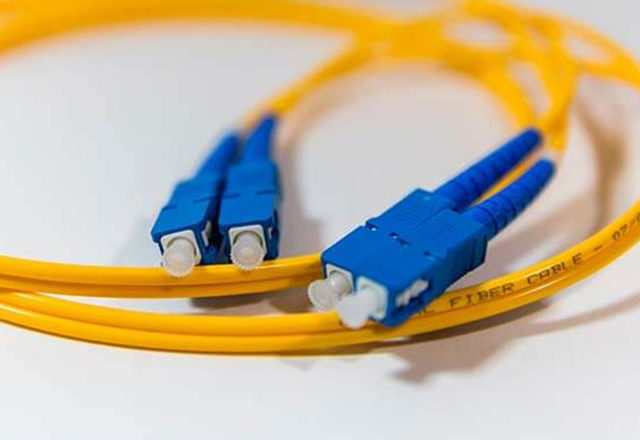 Diferencias entre conexiones simétricas y asimétricas de fibra óptica